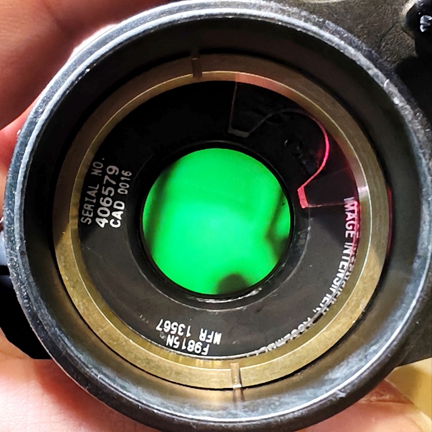 屋外戦術狩猟ヘルメットアクセサリーPVS14ナイトビジョンガ - Outdoor Hunting Guide のレビューと価格